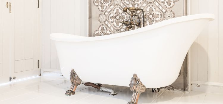 How to Install a Cast Iron Bathtub